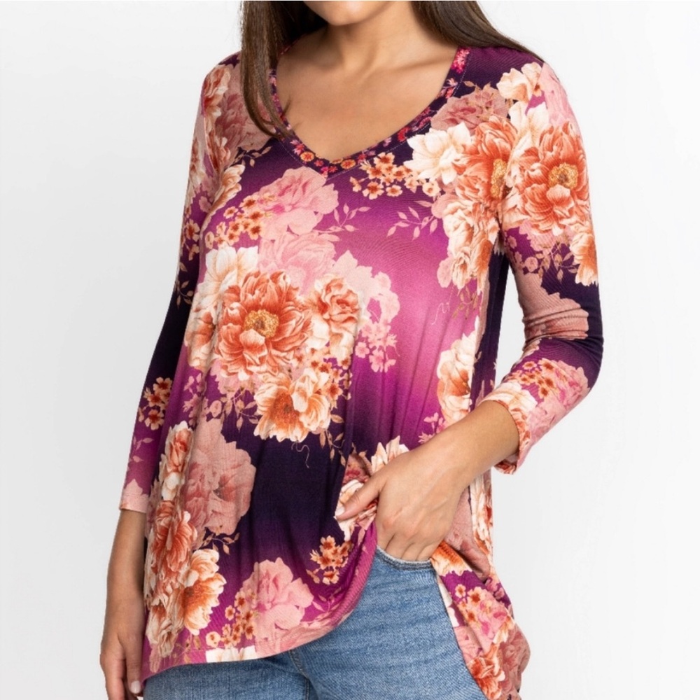 Johnny Was Carina V-Neck Floral Tunic Top 3/4 Sleeve Pink Purple Size Small